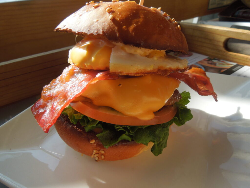 グレイトフルズ 神戸 須磨区 神戸市 ハンバーガー ニューヨークBLT