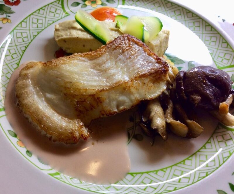 フランス料理 ル・ムートン・ドール　西洋料理　フレンチ　阪急芦屋川駅　　奥山精道線　　　中心街地域　中心街北エリア　松ノ内町　